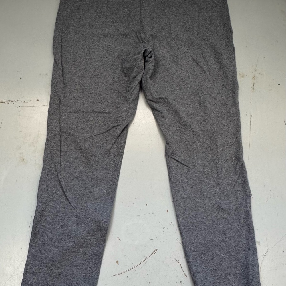 Women's Gray Stretch Leggings - Comfortable Everyday Fit Stretchy Pants